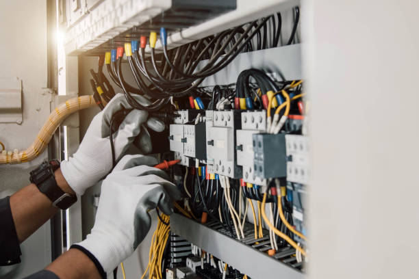 Best Local Electrician Companies  in Justin, TX